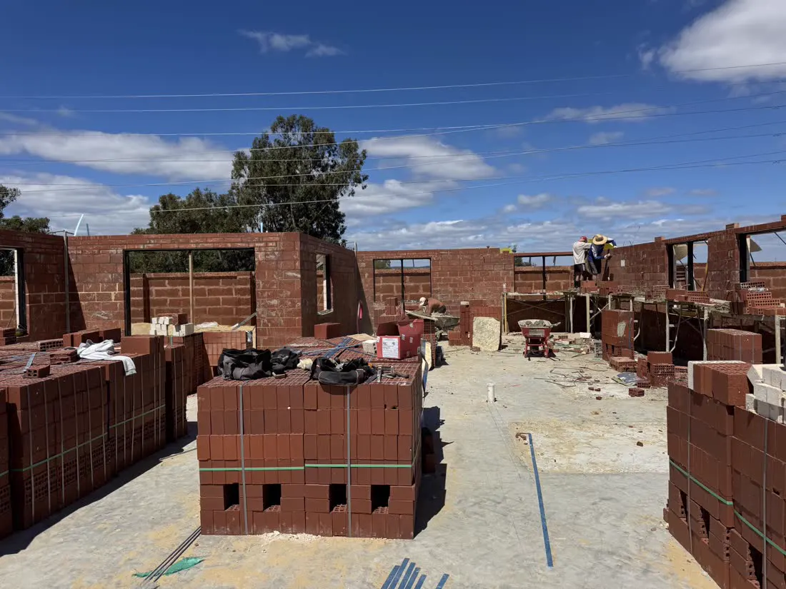 Bricklaying underway on a new Perth home